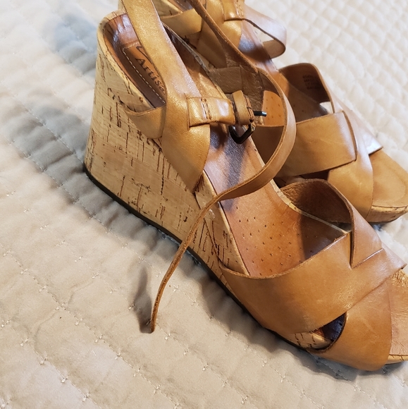 Clark's Artisan womens shoes size 6.5 - Picture 3 of 8